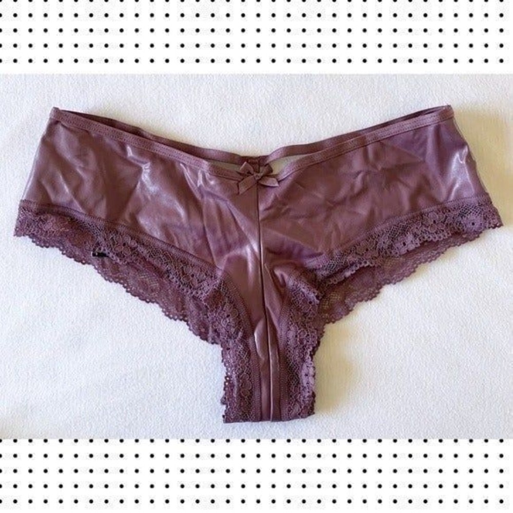 VS Very Sexy Faux Leather‎ Panty Small